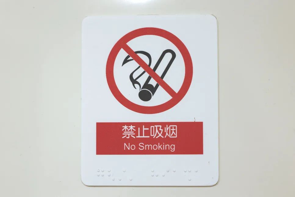 高鐵行李放置規(guī)范_乘車安全注意事項_出行提示