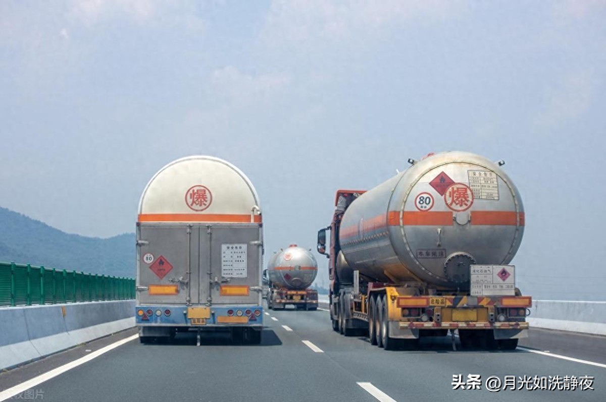 ?；奋嚱袇^(qū)域_?；愤\(yùn)輸車限行通知_限行