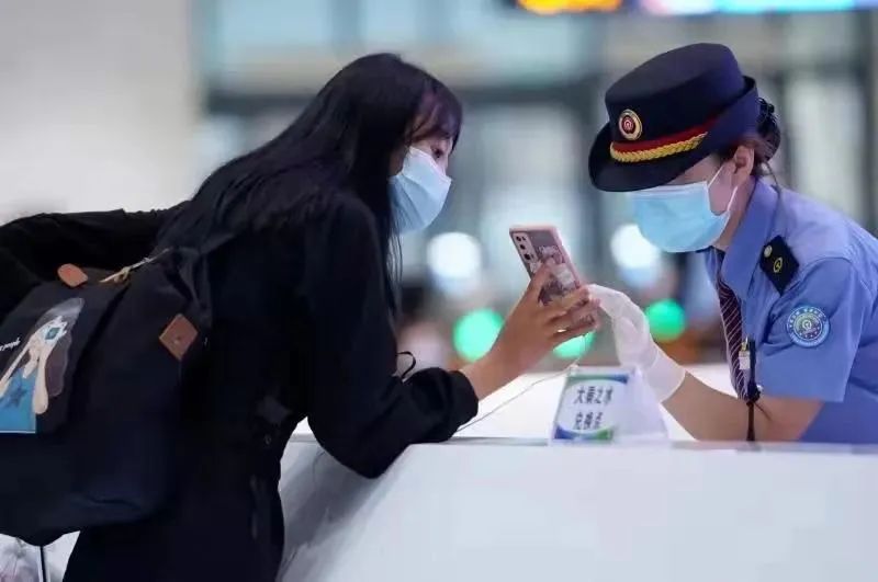 出行提示_2021年國慶節(jié)高速公路免費通行時間_陜西國慶節(jié)高速公路流量預測