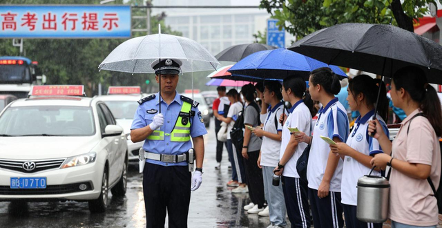 2024年高考公安部出行提示_出行提示_高考送考車(chē)輛交通管制